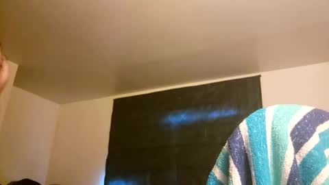 Snapshot of kubish1 chatting on November 19, 2025, 7:58 pm Kubish online show from November 19, 2025, 7:58 pm