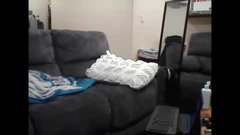 Snapshot of kulinky6969 chatting on December 15, 2024, 10:18 am kulinky6969 online show from December 15, 2024, 10:18 am