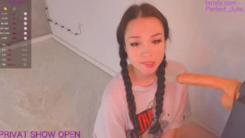  MY NAME IS JULIA  TO SEE MORE 18 CONTENT YOU CAN SUBSCRIBE TO  FANSLY -  online show from October 31, 2025, 8:26 am