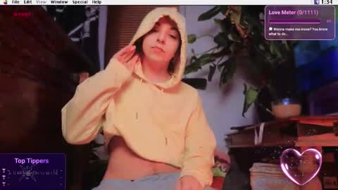 Snapshot of kuntboyzworld chatting on January 9, 2026, 12:57 am Krypto hethey online show from January 9, 2026, 12:57 am