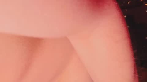 Snapshot of kuntboyzworld chatting on February 17, 2026, 8:37 pm Krypto hethey online show from February 17, 2026, 8:37 pm