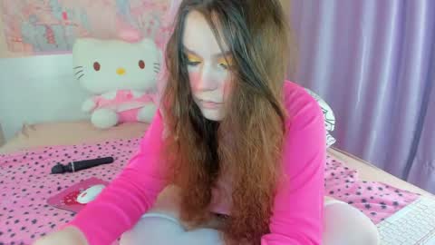 Snapshot of kuraii_ chatting on March 2, 2026, 2:14 am Anna online show from March 2, 2026, 2:14 am