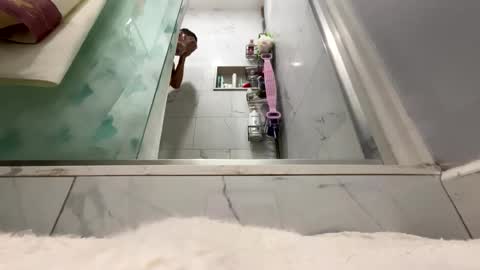 kurlz5stard online show from September 19, 2025, 10:54 pm