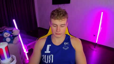 Snapshot of kurt_hanssen chatting on December 3, 2024, 4:28 pm kurt_hanssen online show from December 3, 2024, 4:28 pm