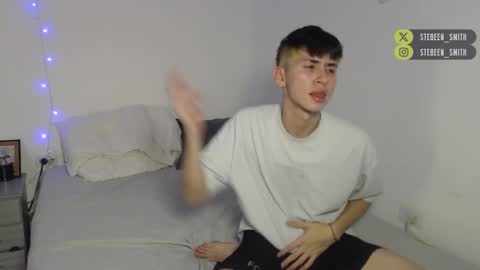 Snapshot of kurt_williams1 chatting on December 24, 2024, 2:10 am kurt_williams1 online show from December 24, 2024, 2:10 am