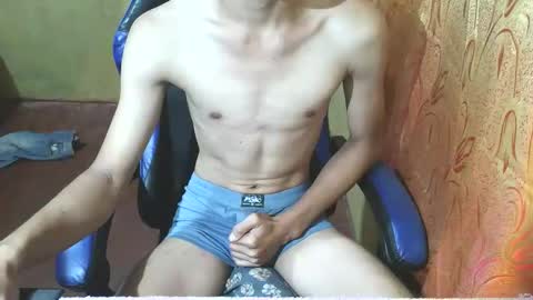 Snapshot of kurtxxx07 chatting on December 2, 2025, 2:17 am kurtxxx07 online show from December 2, 2025, 2:17 am