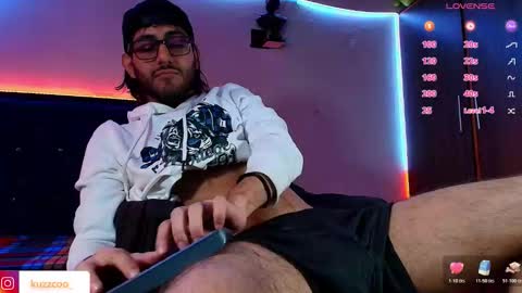 kuzzcoo online show from February 2, 2026, 2:05 pm