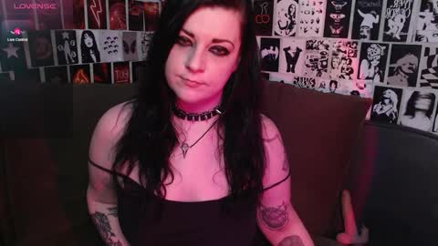 Kvopa online show from December 20, 2025, 11:06 am