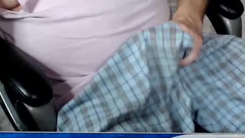 Snapshot of kwib34 chatting on January 15, 2026, 7:46 am kwib34 online show from January 15, 2026, 7:46 am