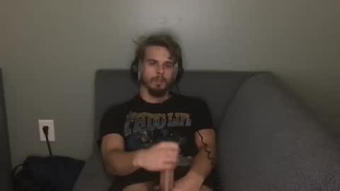 kxng222 online show from October 19, 2025, 8:15 am