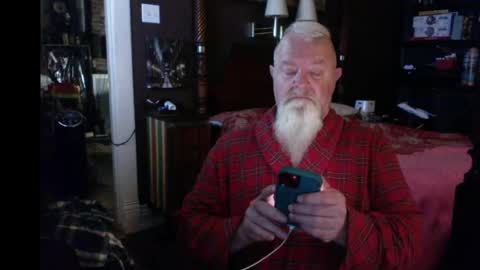 Snapshot of kyhgihntight chatting on January 7, 2026, 1:02 pm Nick Nude Celt KYHighNTight online show from January 7, 2026, 1:02 pm