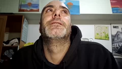 Snapshot of kyle67527 chatting on April 6, 2026, 8:10 pm kyle67527 online show from April 6, 2026, 8:10 pm