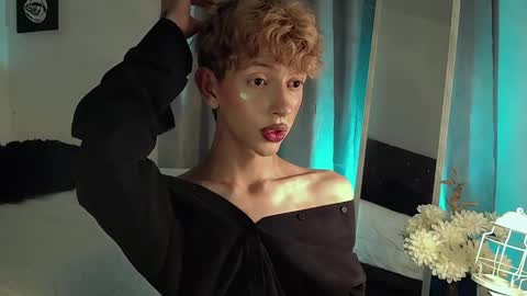 Snapshot of kyle__cooper chatting on December 13, 2024, 7:15 am Kyle Cooper online show from December 13, 2024, 7:15 am