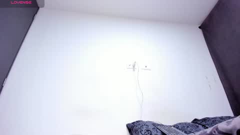 Kyle collinz online show from June 11, 2026, 2:53 am