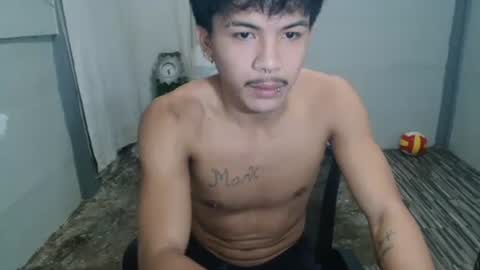 Snapshot of kyle_lourence chatting on May 18, 2026, 12:22 pm kyle_lourence online show from May 18, 2026, 12:22 pm