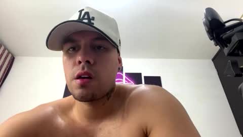 Snapshot of kyle_wilson_ chatting on January 11, 2026, 9:25 am Kyle Wilson Follow me online show from January 11, 2026, 9:25 am