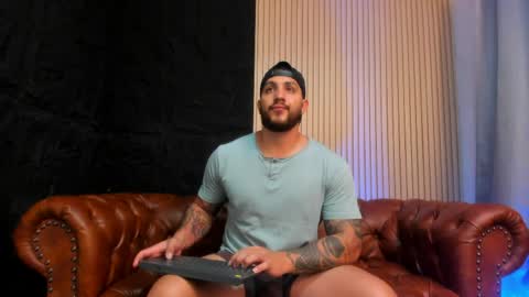 Snapshot of kylenorth_ chatting on May 28, 2026, 5:10 pm kylenorth_ online show from May 28, 2026, 5:10 pm