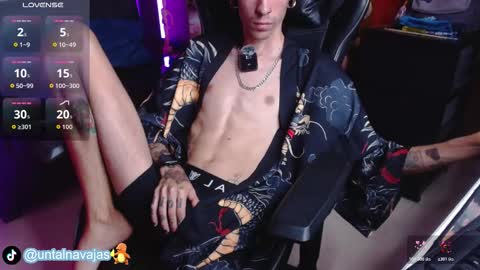 Kyle    online show from December 17, 2025, 1:39 pm