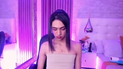 Snapshot of kylepresly chatting on July 19, 2026, 4:38 am Kyle online show from July 19, 2026, 4:38 am