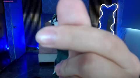 kyler_tay online show from July 17, 2026, 12:01 pm
