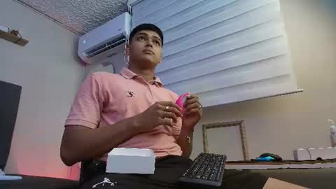 Kyliam online show from June 28, 2026, 7:31 pm