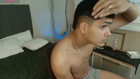 Kyliam online show from June 29, 2026, 7:58 pm