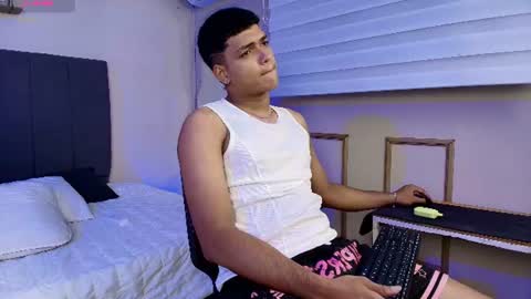 Kyliam online show from July 19, 2026, 8:12 pm
