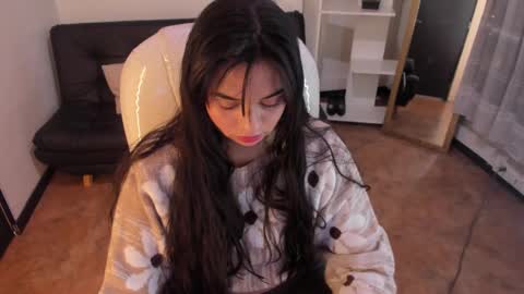 Snapshot of kylie_fire chatting on February 10, 2025, 1:11 pm kylie online show from February 10, 2025, 1:11 pm