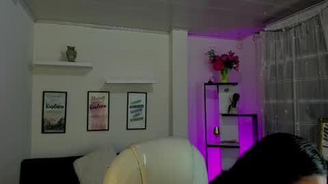 Snapshot of kylie_fire chatting on December 16, 2025, 1:16 pm kylie online show from December 16, 2025, 1:16 pm