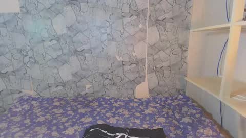 kylie online show from December 22, 2024, 8:16 am