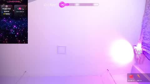 Snapshot of kylie_ls chatting on December 19, 2024, 12:23 pm kylie_ls online show from December 19, 2024, 12:23 pm