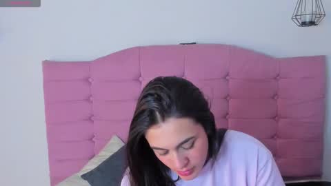 Snapshot of kylie_ls chatting on October 21, 2025, 1:50 am kylie_ls online show from October 21, 2025, 1:50 am