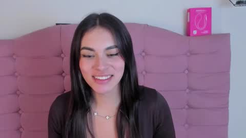 Snapshot of kylie_ls chatting on November 22, 2025, 3:27 am kylie_ls online show from November 22, 2025, 3:27 am