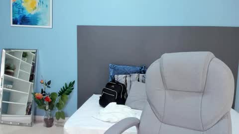 Snapshot of kylie_reyes chatting on November 7, 2025, 6:19 pm Kylie Reyes online show from November 7, 2025, 6:19 pm