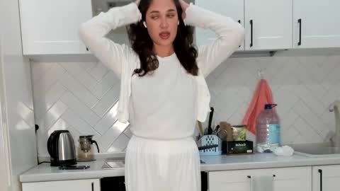 Din online show from November 19, 2025, 9:37 pm