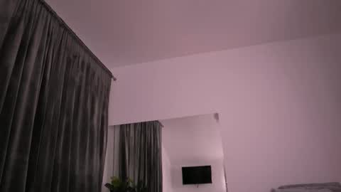 Kylie online show from November 8, 2025, 9:57 pm