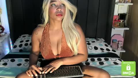 Snapshot of kyliewhiteboobs chatting on May 15, 2026, 9:55 pm kylie white boobs online show from May 15, 2026, 9:55 pm