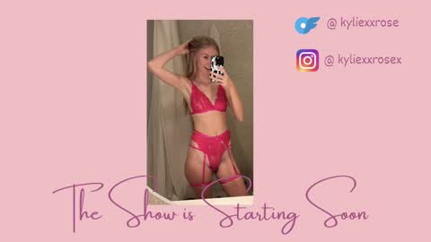 Snapshot of kyliexxrose chatting on September 29, 2025, 5:12 am Kylie online show from September 29, 2025, 5:12 am
