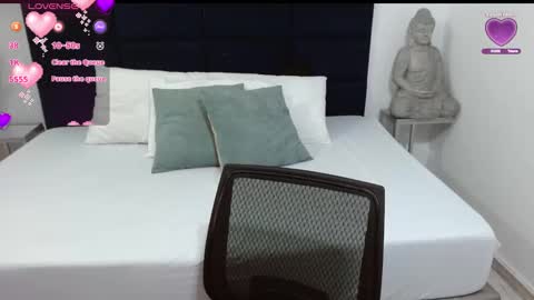 Snapshot of kyliiebaker chatting on October 12, 2025, 11:31 am Kylie online show from October 12, 2025, 11:31 am