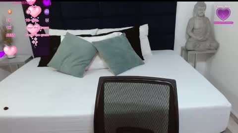 Snapshot of kyliiebaker chatting on October 16, 2025, 10:27 am Kylie online show from October 16, 2025, 10:27 am