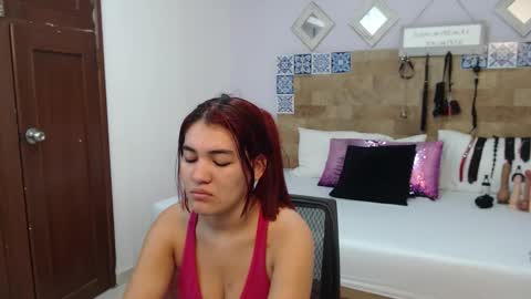 Snapshot of kyliiebaker chatting on November 16, 2025, 10:54 am Kylie online show from November 16, 2025, 10:54 am