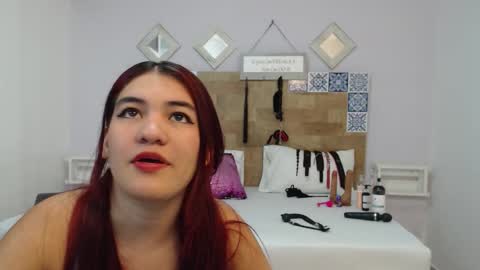 Snapshot of kyliiebaker chatting on November 17, 2025, 11:05 am Kylie online show from November 17, 2025, 11:05 am