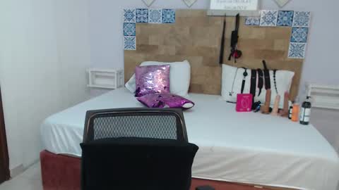 Snapshot of kyliiebaker chatting on November 20, 2025, 9:53 am Kylie online show from November 20, 2025, 9:53 am