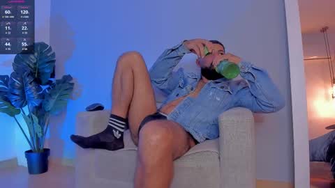 Kylliam Levis online show from December 2, 2025, 9:10 pm