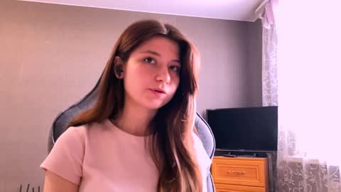 Kary online show from April 17, 2026, 12:30 pm