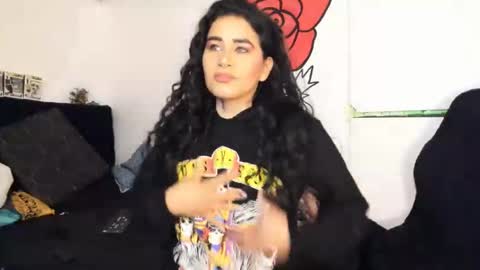 call me kim  online show from October 27, 2025, 7:51 pm