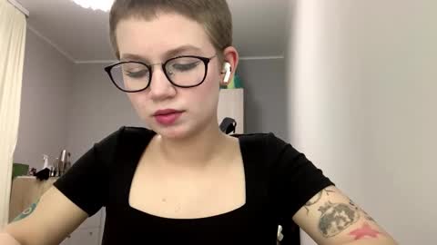 Kim online show from January 7, 2026, 6:21 pm