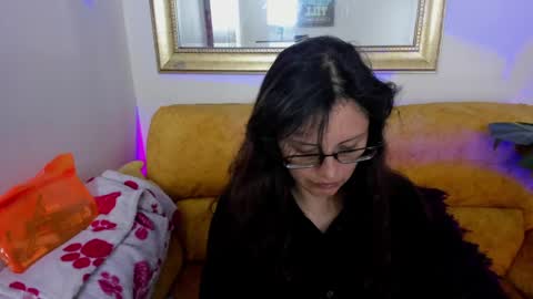 Kyomi online show from May 21, 2026, 12:34 pm