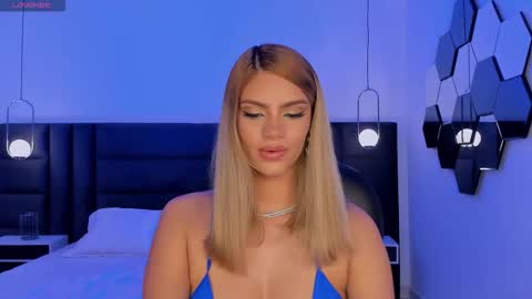 Snapshot of kyomivelvet chatting on February 18, 2026, 7:21 pm Kyomi Velvet online show from February 18, 2026, 7:21 pm