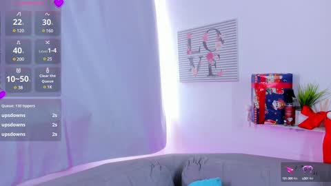 Alejandra online show from December 30, 2024, 5:44 pm